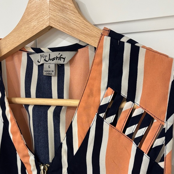 Striped Zip-Front Sleeveless Dress - S - Picture 2 of 4